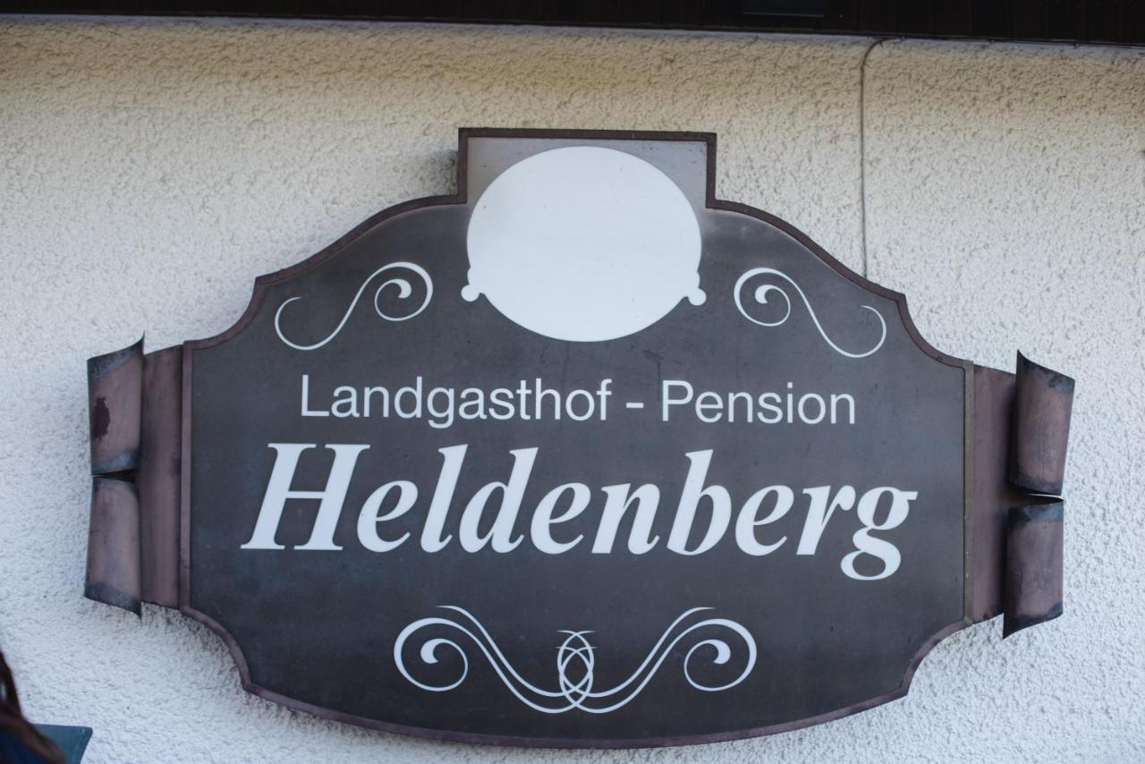 Lauterstein Landgasthof Heldenberg מראה חיצוני תמונה